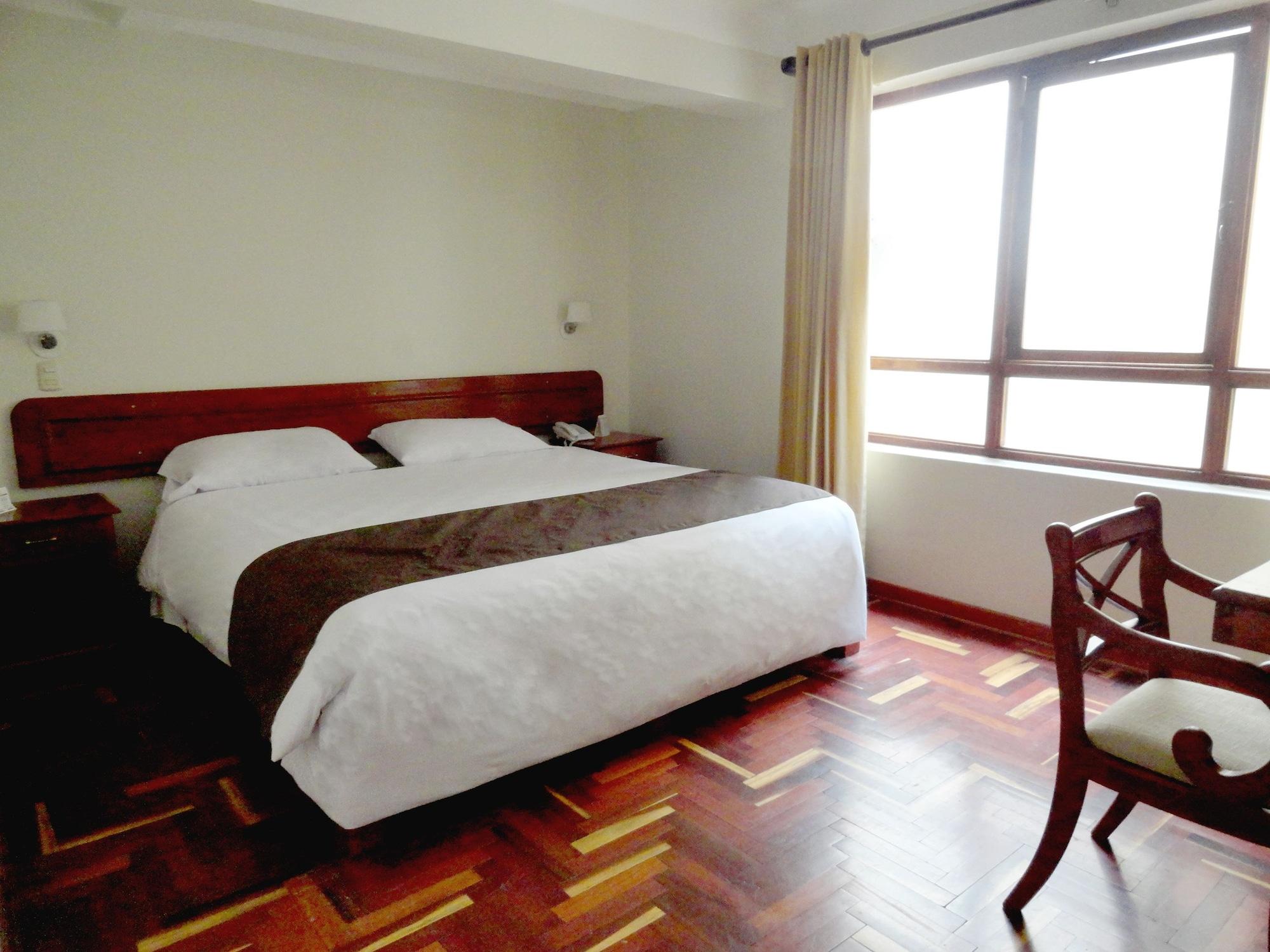 Emperador Plaza Hotel Cuzco Buitenkant foto