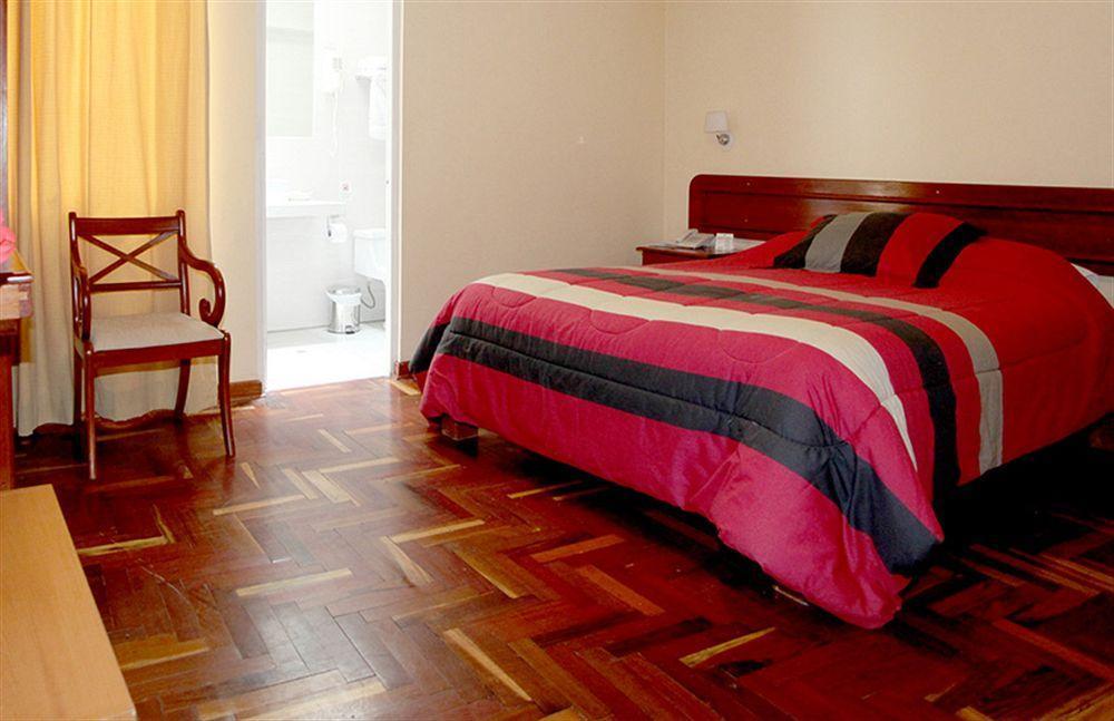 Emperador Plaza Hotel Cuzco Buitenkant foto